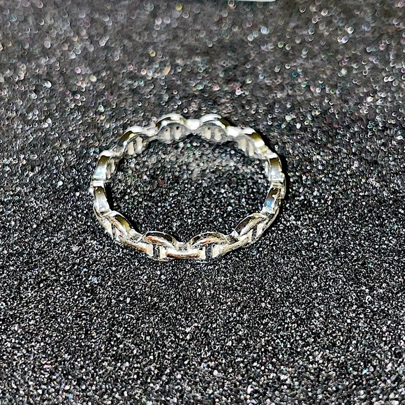 Size 9 sterling silver paper clip link ring - Picture 2 of 4